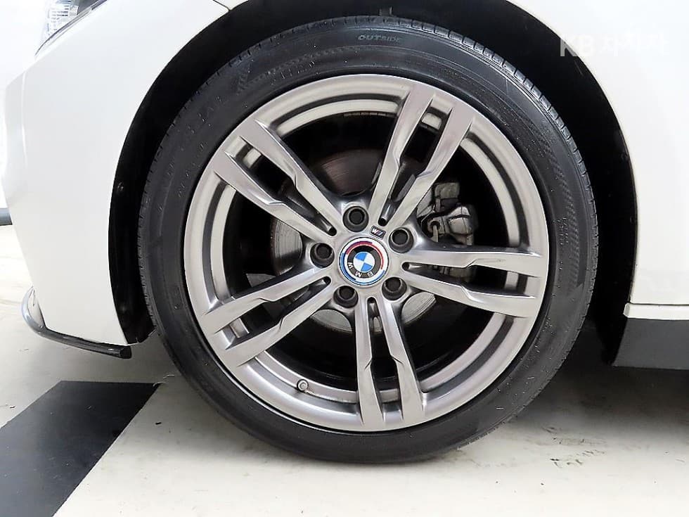 BMW Нов3 Серия320d M스포츠 F30 - 20