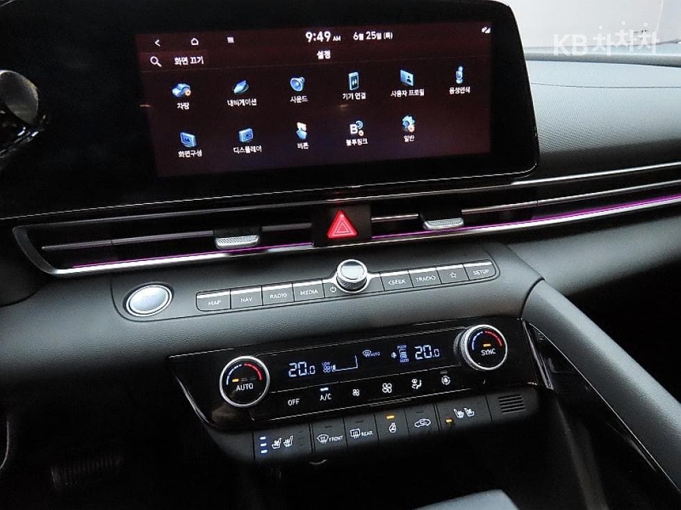 Hyundai The New (facelift) Avante (Elantra) (CN7)1.6 Gasoline Inspiration - 16