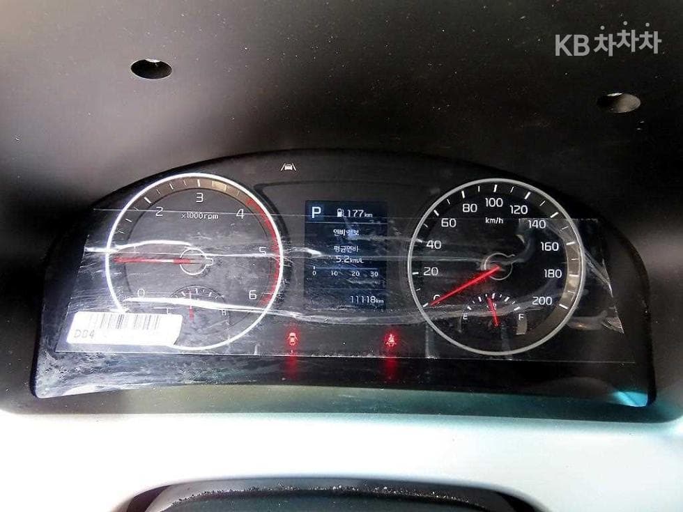 Киа The New (фейслифт) Бонго 3 (лек)LPG 양문형 미닫이Товарна надстройка차 1 тон 로우 Королевска кабина Удължено междуосие L - 10