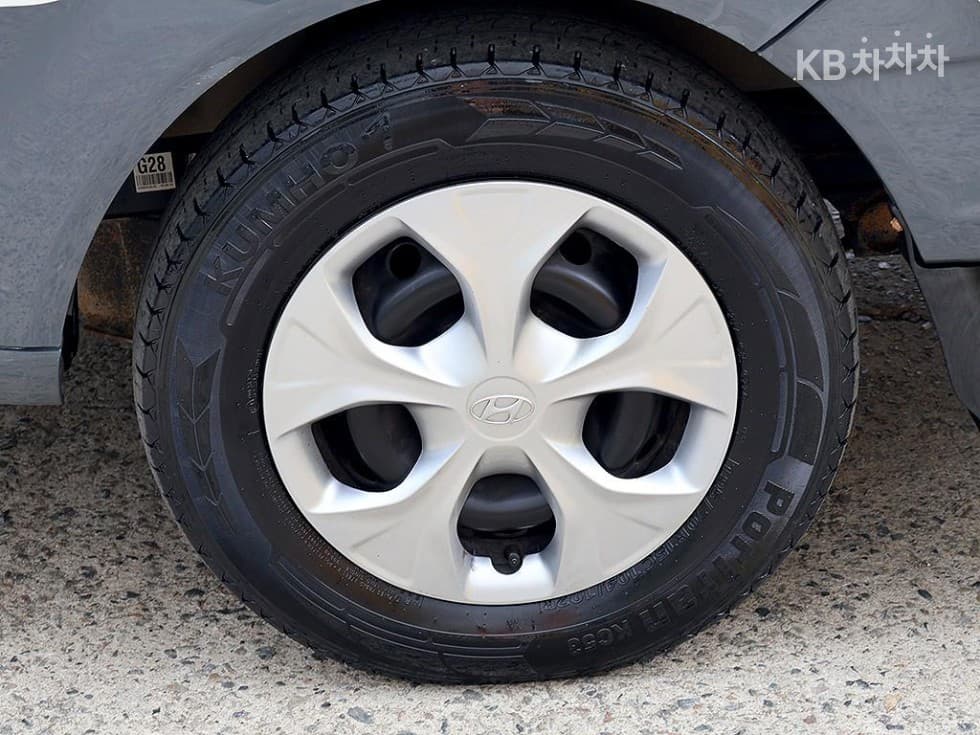 Хюндай Porter 2Удължено междуосие Двойна Кабина CRDi Premium - 18