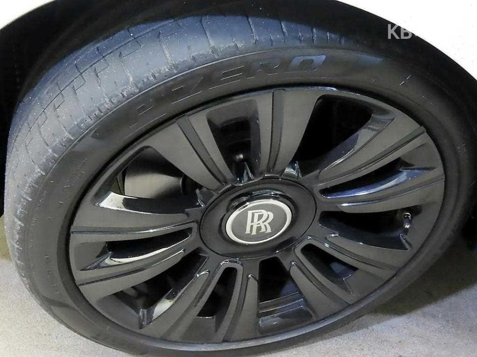 롤스로이스 고스트 Второ поколение6.75 V12 SWB - 20