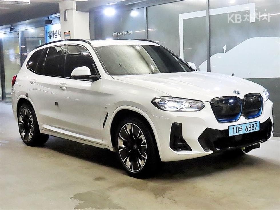 BMW iX3(G08) iX3 M Sport Package - Image 1