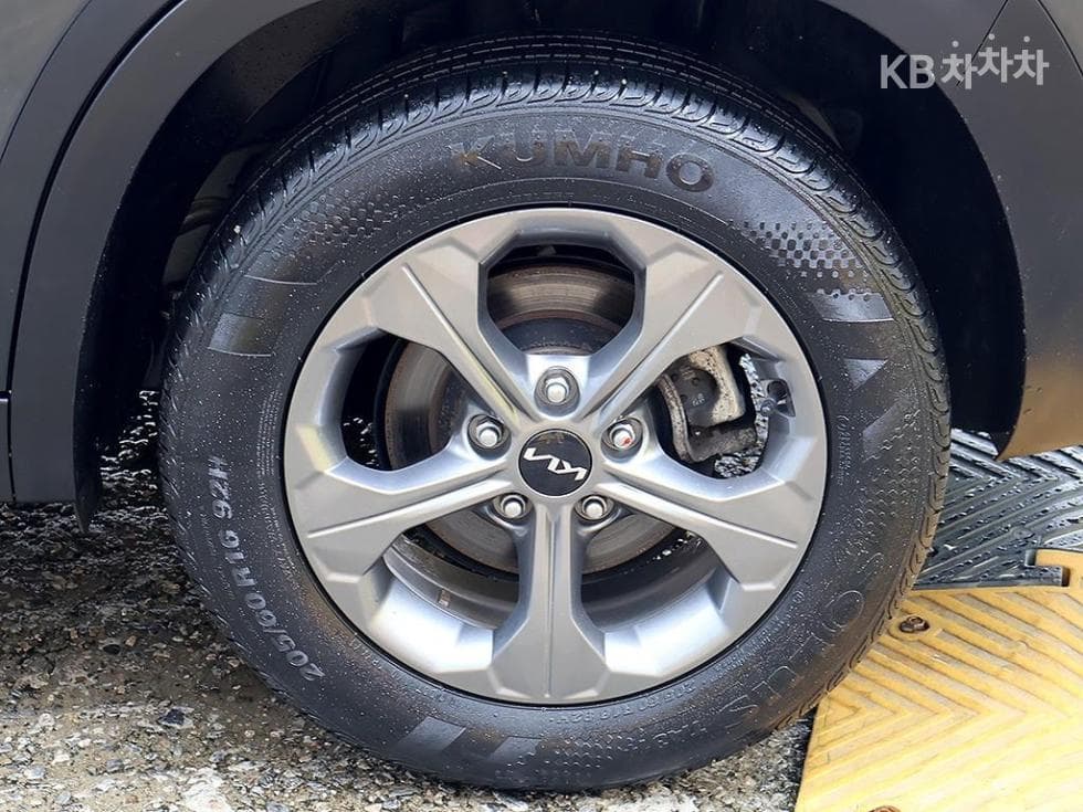 Киа The New (фейслифт) Seltos(SP2)2.0 MPI 2WD Тренди - 18