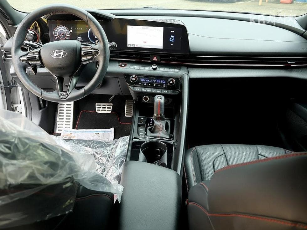 Хюндай The New (фейслифт) Avante (Elantra) N Line (CN7)1.6 Бензин Inspiration - 5