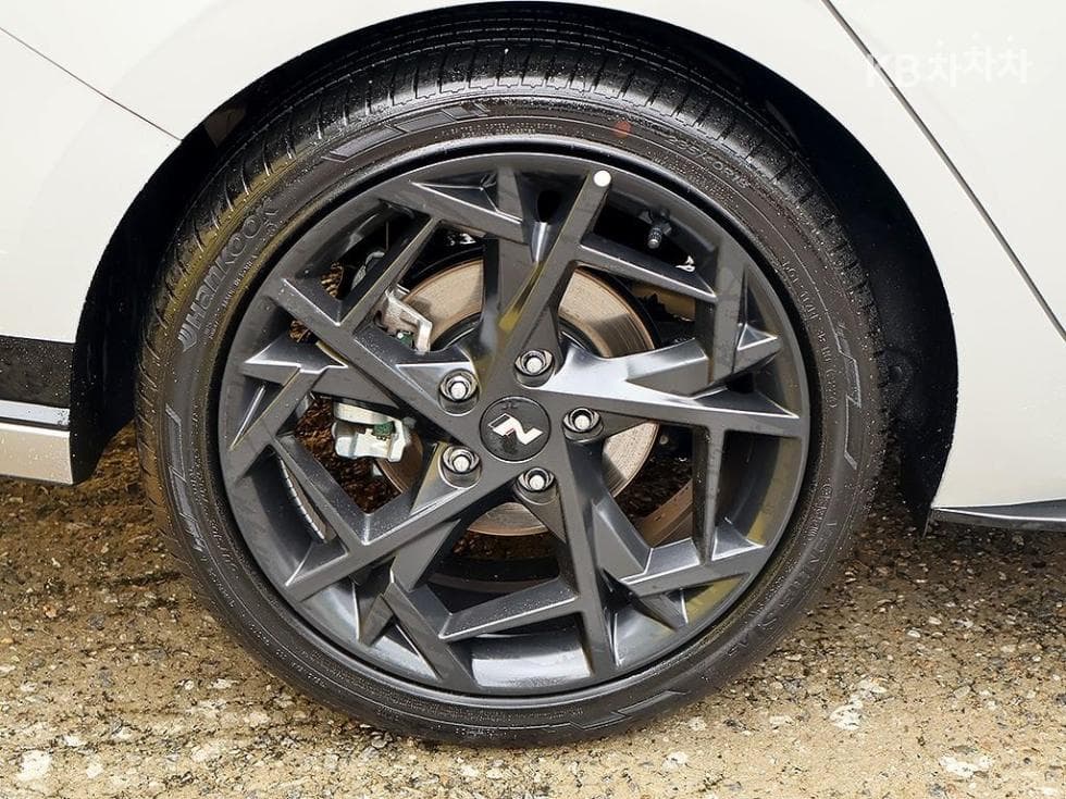 Хюндай The New (фейслифт) Avante (Elantra) N Line (CN7)1.6 Бензин Inspiration - 19