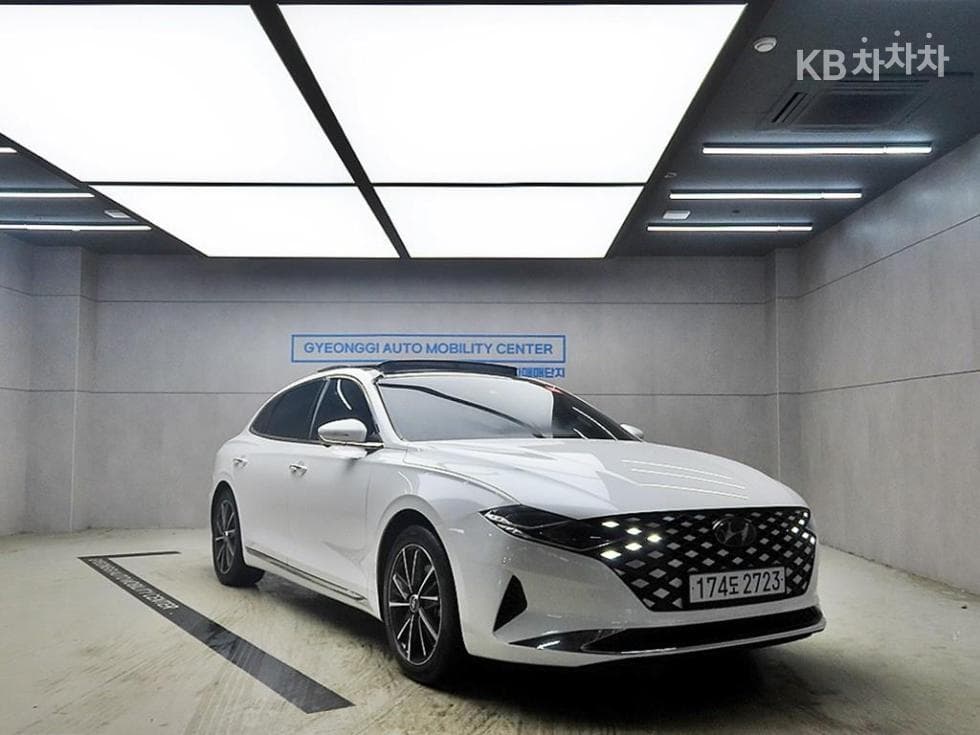 Хюндай The New (фейслифт) Grandeur (Azera) LPi 3.0 Рент-а-кар Exclusive - Image 1