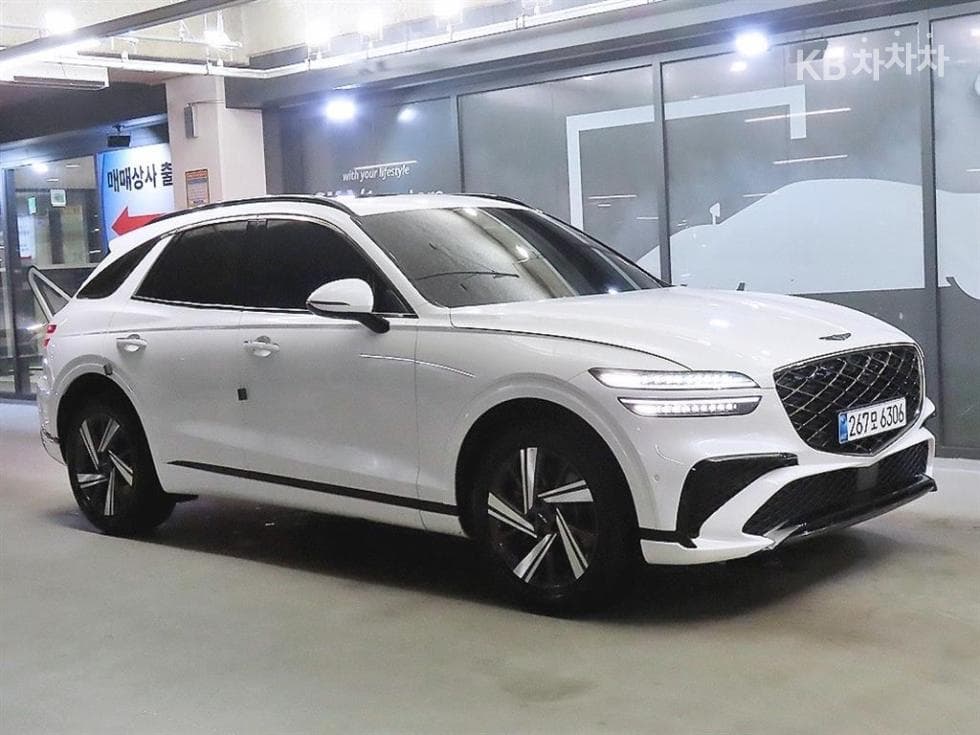 Дженезис GV70 Бензин 2.5T 스포츠패키지 AWD - Image 1