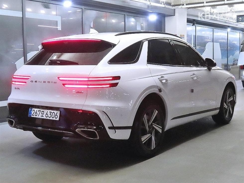 Дженезис GV70Бензин 2.5T 스포츠패키지 AWD - 4