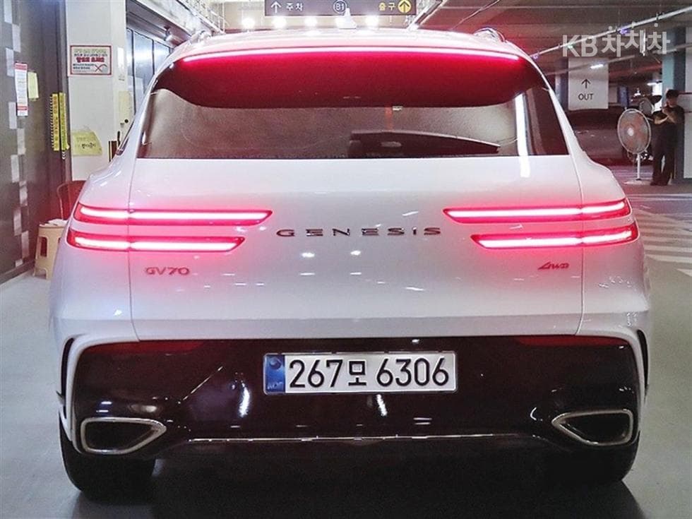 Дженезис GV70Бензин 2.5T 스포츠패키지 AWD - 5