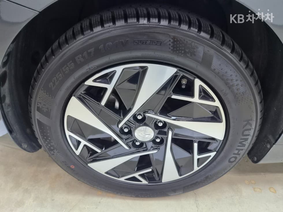 Хюндай The New (фейслифт) Grandeur (Azera) Хибрид2.4 Le Blanc - 7