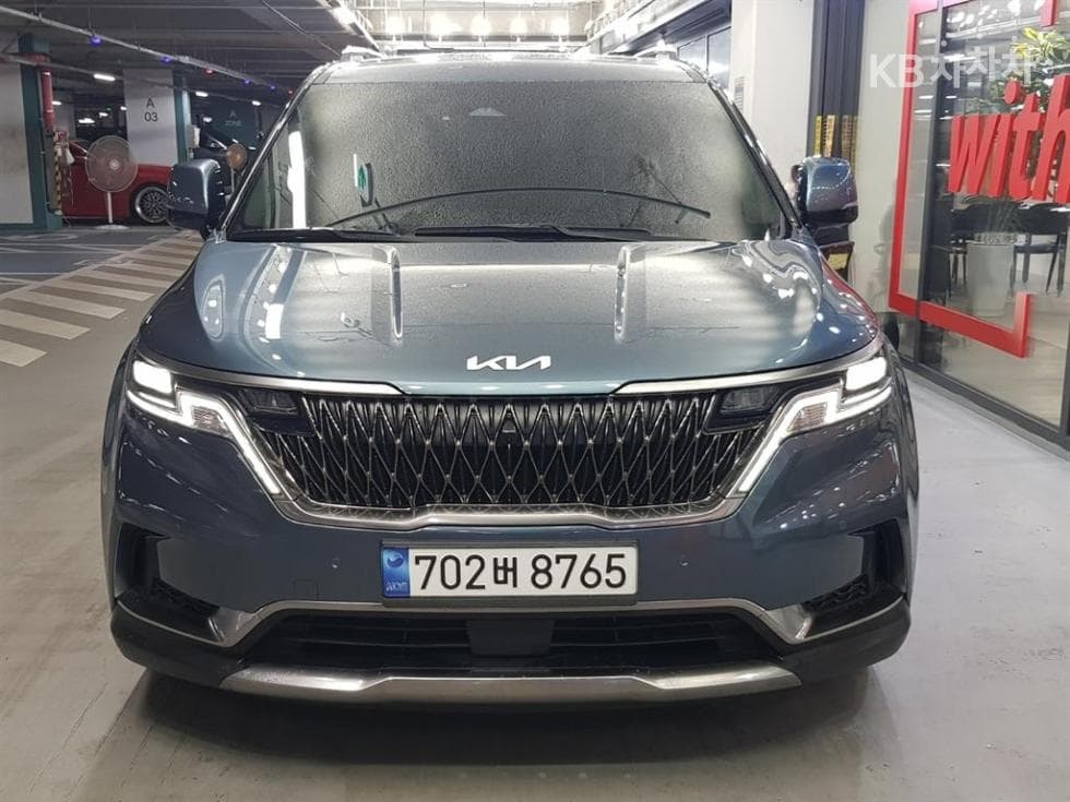 Киа Канивал 4-то поколение G3.5 GDI 11-местен Signature - Image 1