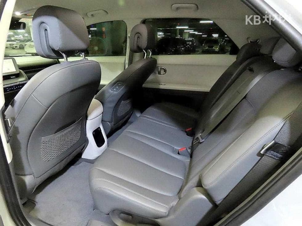 Хюндай IONIQ 5Long Range AWD Exclusive - 7
