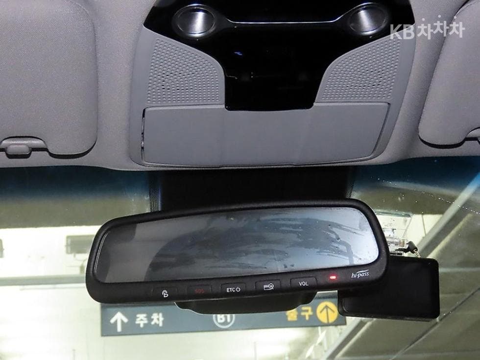 Хюндай Grandeur (Azera)IG3.0 Premium - 17