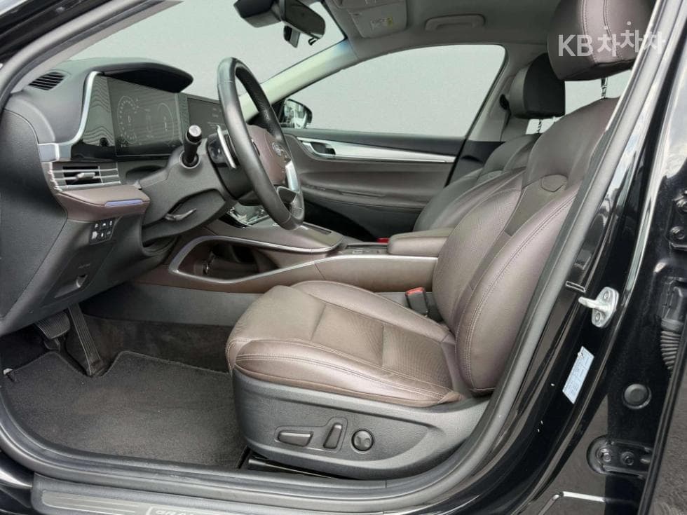 Хюндай The New (фейслифт) Grandeur (Azera)2.5 Premium 초이스 - 8