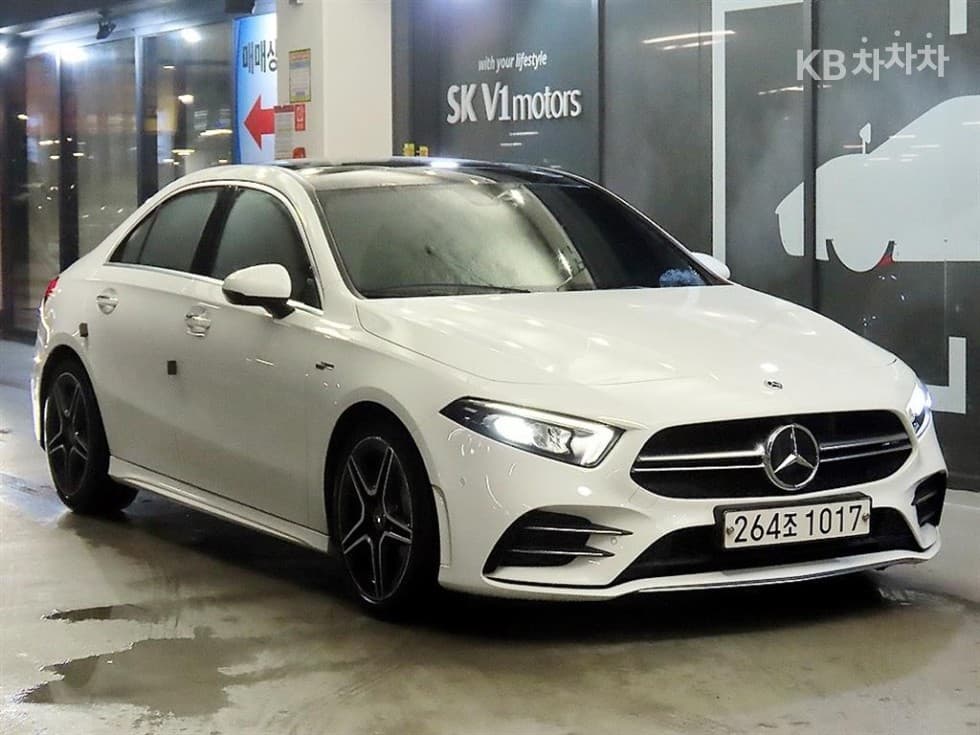 Mercedes-Benz A클래스(W177) AMG A35 4Matic - Image 1