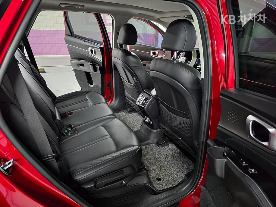 Киа Sorento 4-то поколение2.5 T-GDI 4x4 Signature Gravity - 8