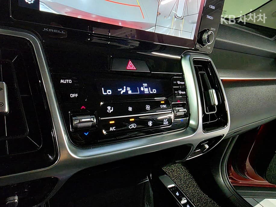 Киа Sorento 4-то поколение2.5 T-GDI 4x4 Signature Gravity - 15