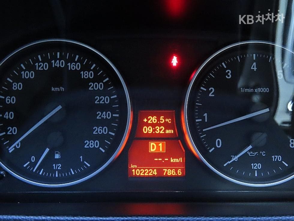 BMW New3 Series335i Convertible - 8