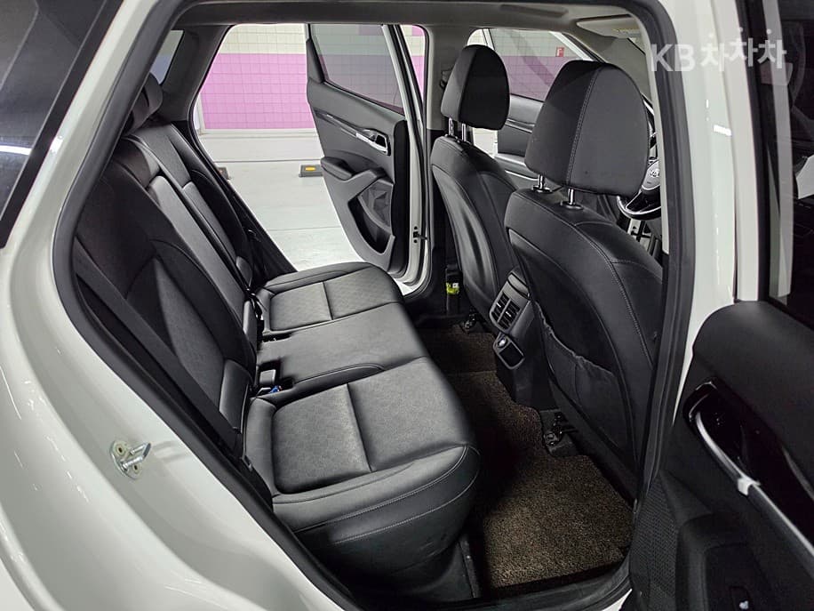Kia Seltos1.6 Diesel 2WD Noblesse - 8