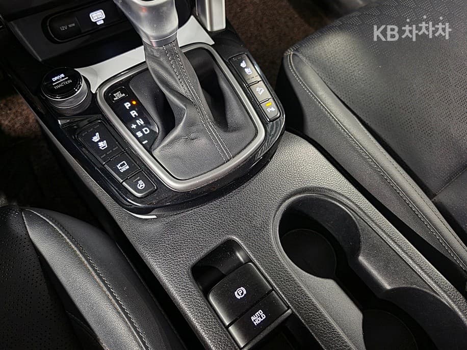 Kia Seltos1.6 Diesel 2WD Noblesse - 14