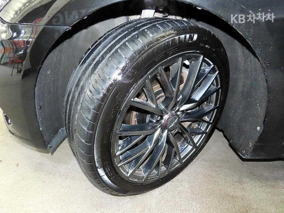 Дженезис G80 SPORT3.3T SPORT AWD - 20