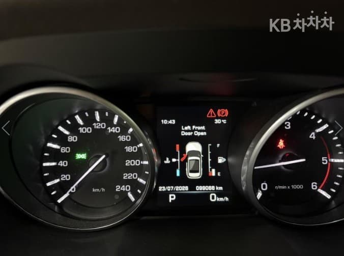 Land Rover Range Rover Евок5-врати 2.2 SD4 Pure - 3