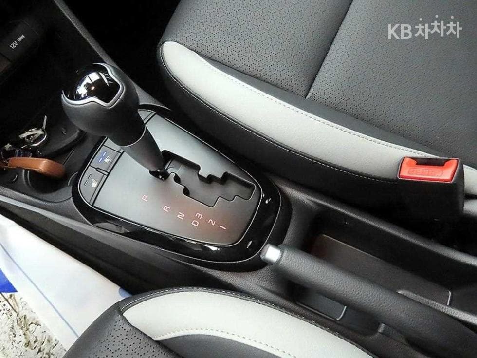 Киа Morning / Picanto 어반(JA)1.0 Бензин Signature - 10