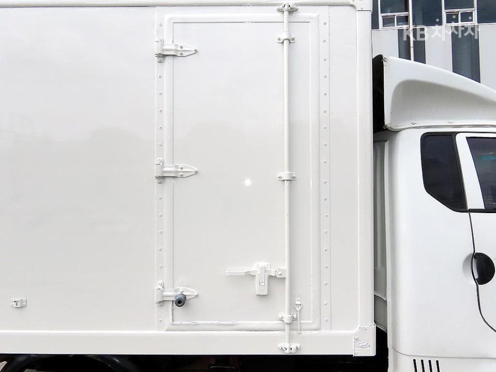 Хюндай Porter 2Удължено междуосие Super Cab CRDi Smart - 7