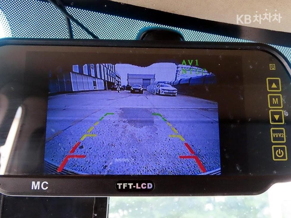 Хюндай Porter 2Удължено междуосие Super Cab CRDi Smart - 17
