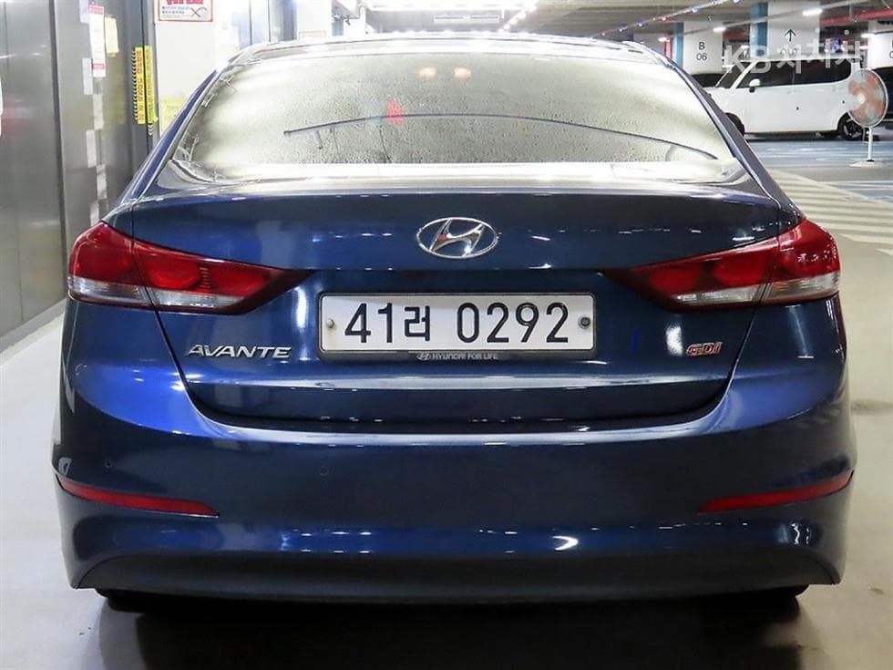 Хюндай Avante (Elantra)AD1.6 GDi Value Plus - 5