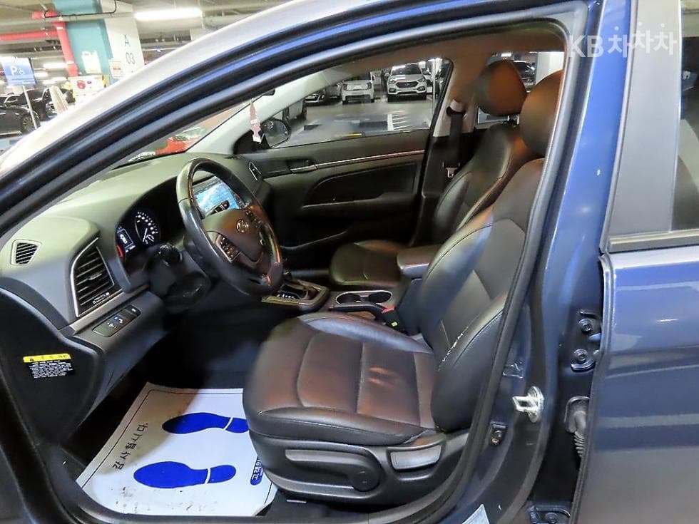 Хюндай Avante (Elantra)AD1.6 GDi Value Plus - 6