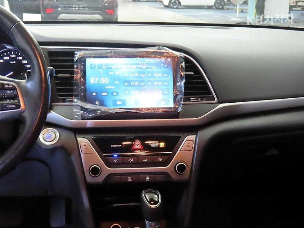 Хюндай Avante (Elantra)AD1.6 GDi Value Plus - 11