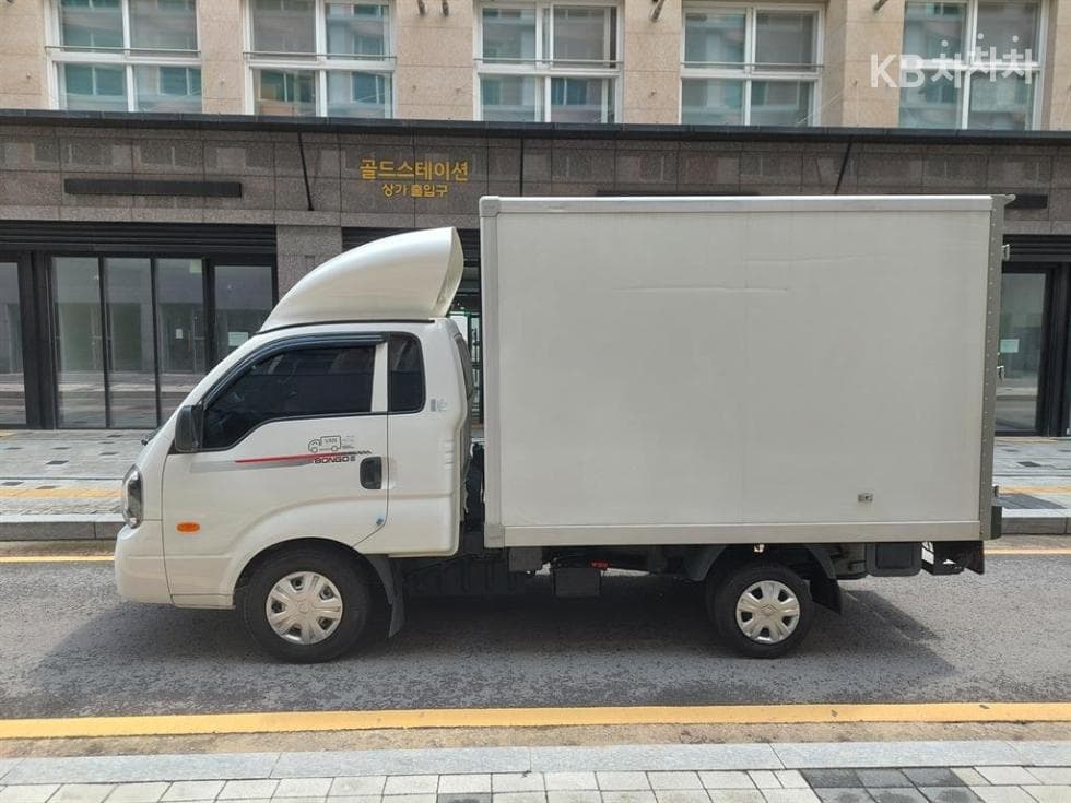 Киа The New (фейслифт) Бонго 3 (лек)LPG Box Truck 1.2Тон 하이 Королевска кабина Удължено междуосие GL - 5