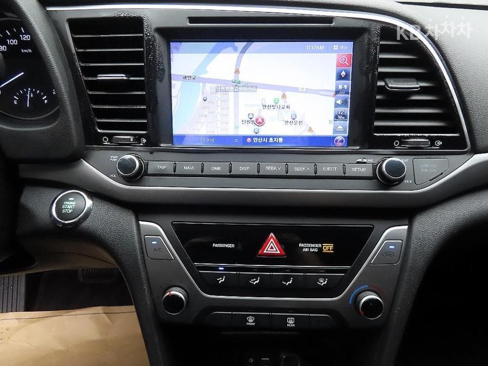 Hyundai Avante (Elantra)AD1.6 GDi Style - 16