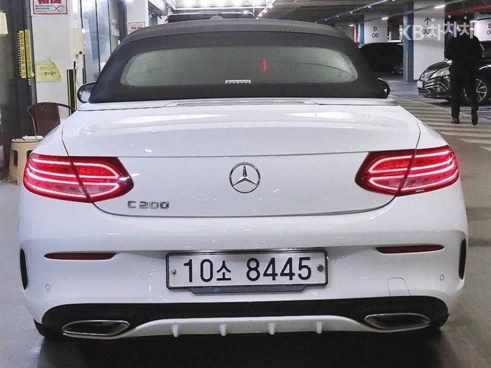 Mercedes-Benz The New (facelift) C-ClassC200 Cabriolet - 5