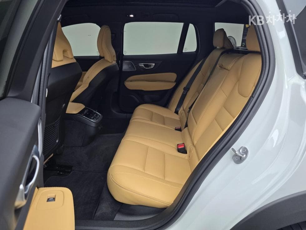 Volvo V60 CC(Второ поколение)B5 AWD Ultimate - 8