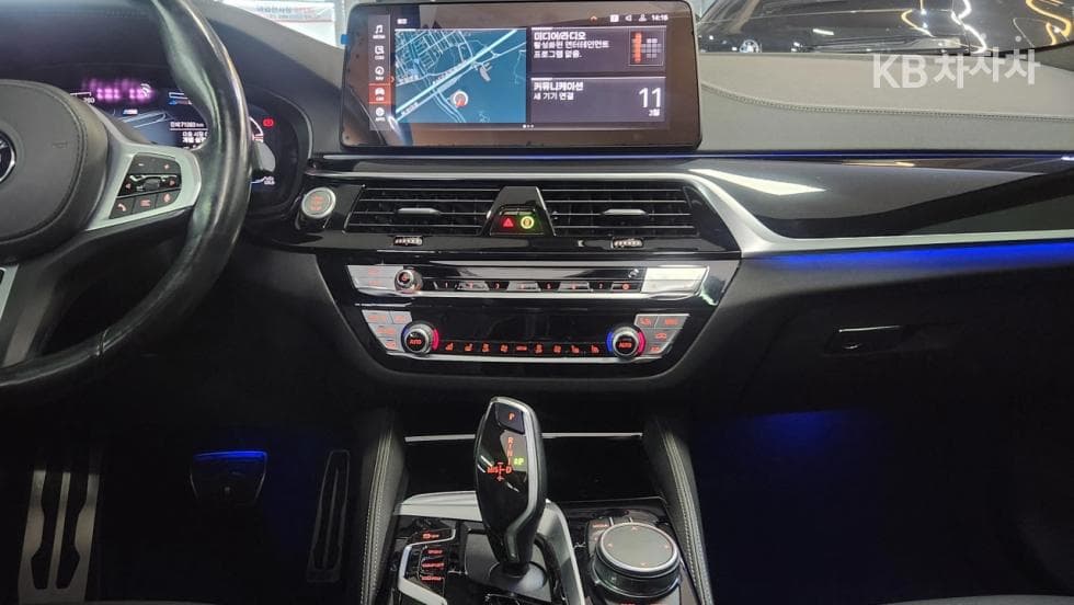 BMW 올Нов5 Серия (G30)523d M Sport - 16