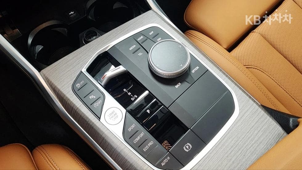 BMW 3 Серия (G20)320i Стандартен - 9