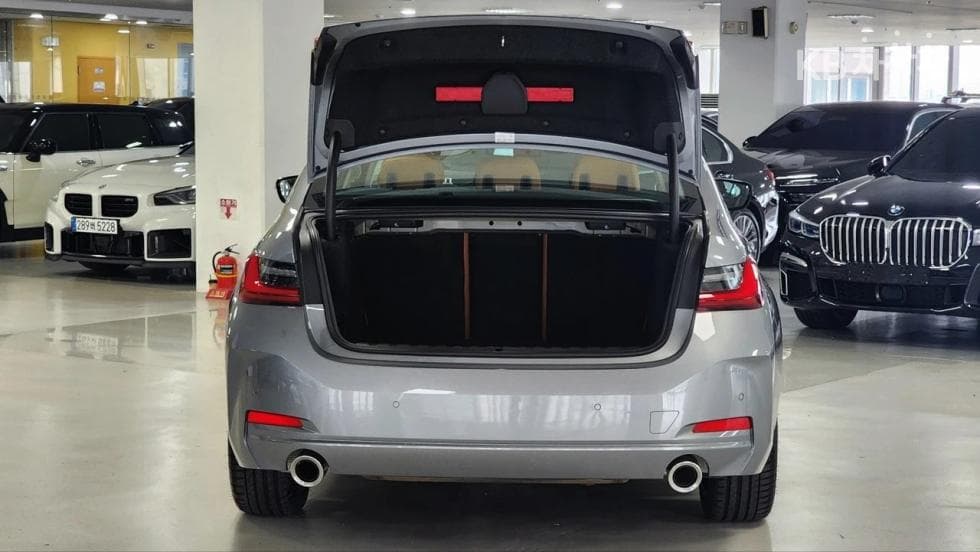 BMW 3 Серия (G20)320i Стандартен - 21