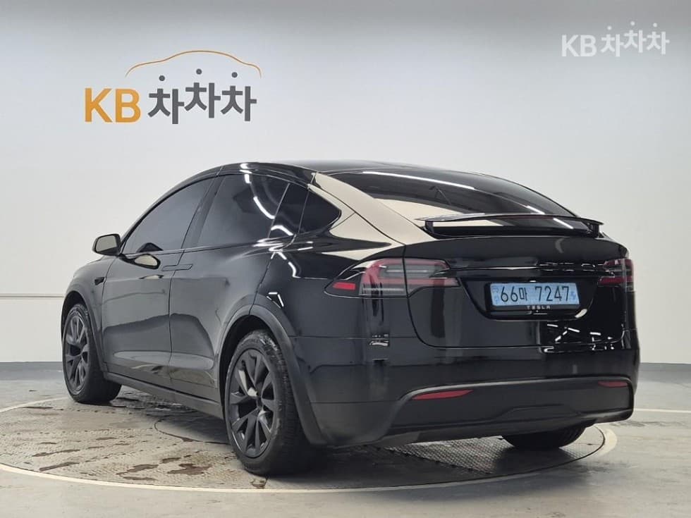 테슬라 Model XAWD - 4