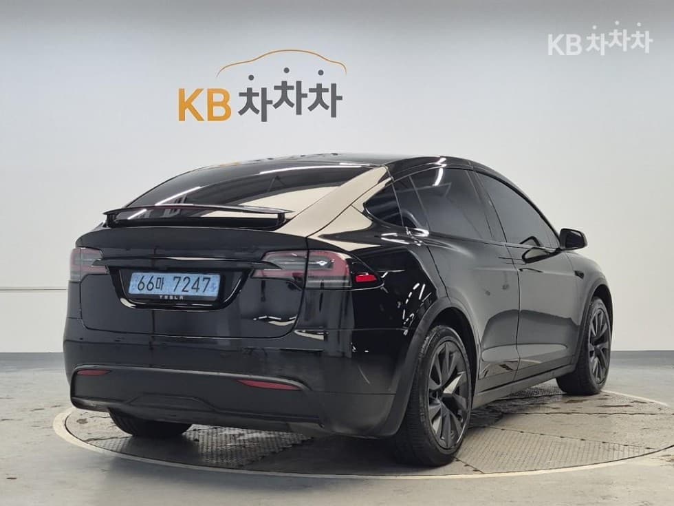 테슬라 Model XAWD - 3