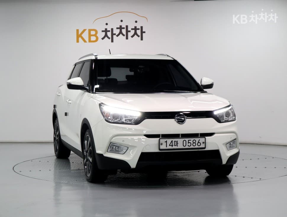 КейДжи Мобилити ТиволиДизел LX Стандартен - 2