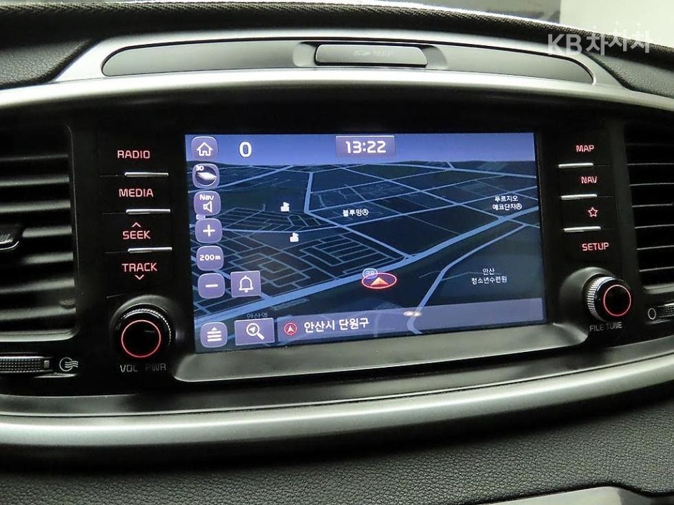 Киа The New (фейслифт) Sorento2.0 Дизел 2WD Noblesse - 9