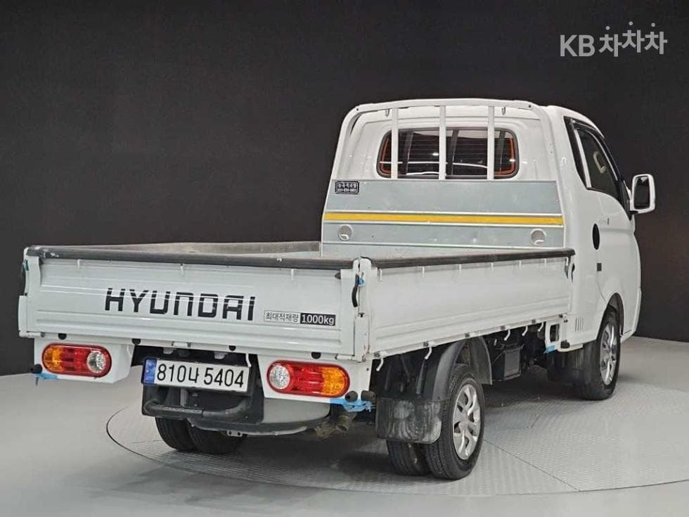 Хюндай Porter 2Удължено междуосие Super Cab LPG Premium - 4