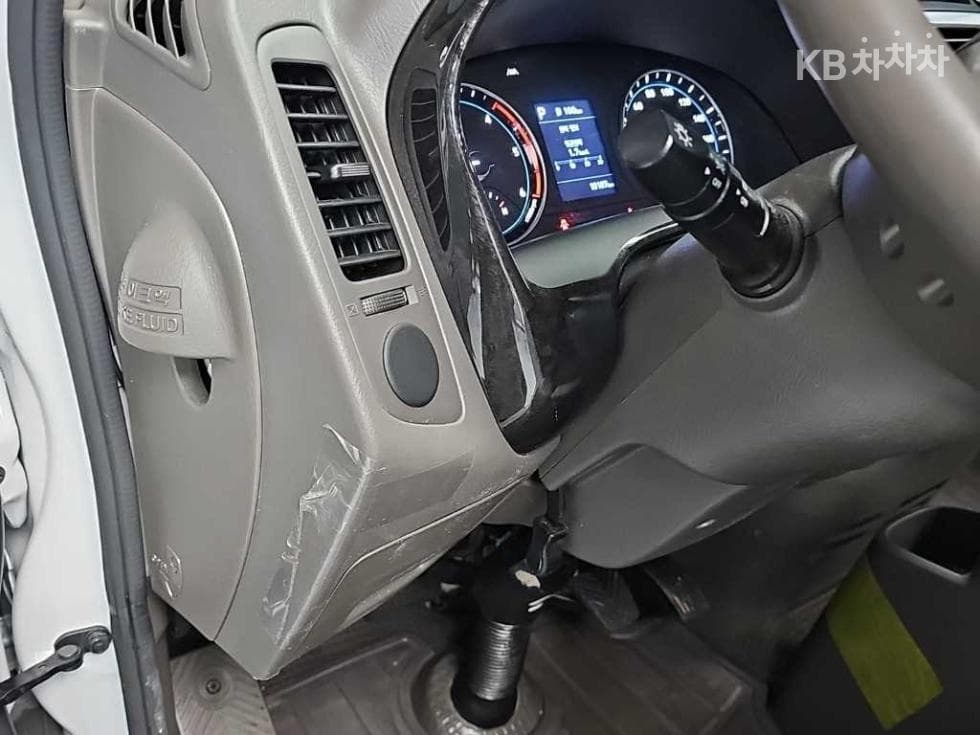 Хюндай Porter 2Удължено междуосие Super Cab LPG Premium - 15