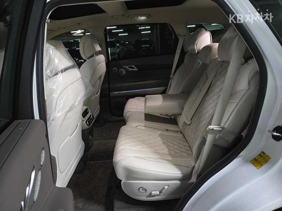 Genesis GV803.0 Diesel AWD - 8