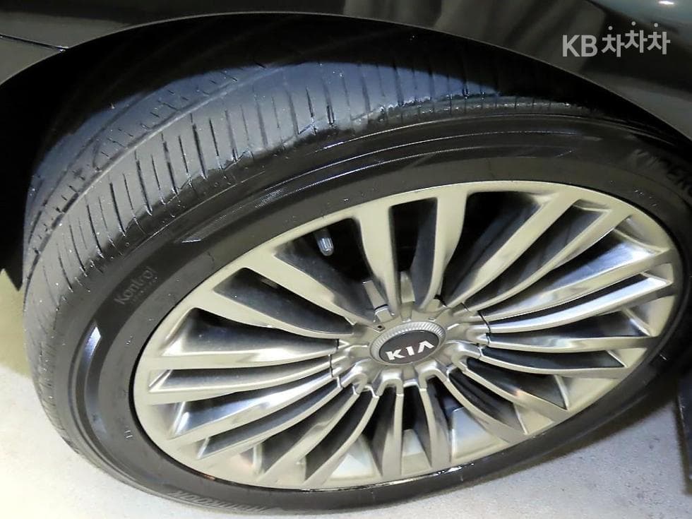 Киа 더 K93.8 GDI AWD 플래티넘Ⅱ - 20