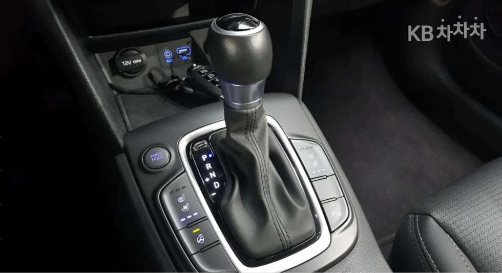 Хюндай Kona1.6 Турбо Modern 아트 - 9