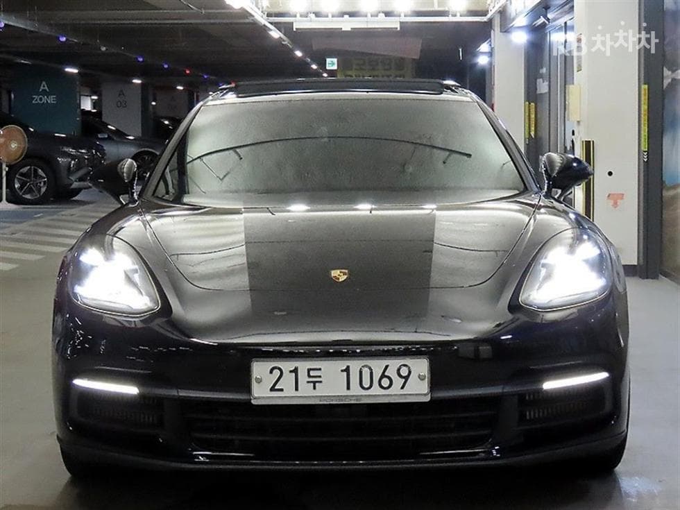 Porsche 파나메라 (971)2.9 4S Стандартен - 2
