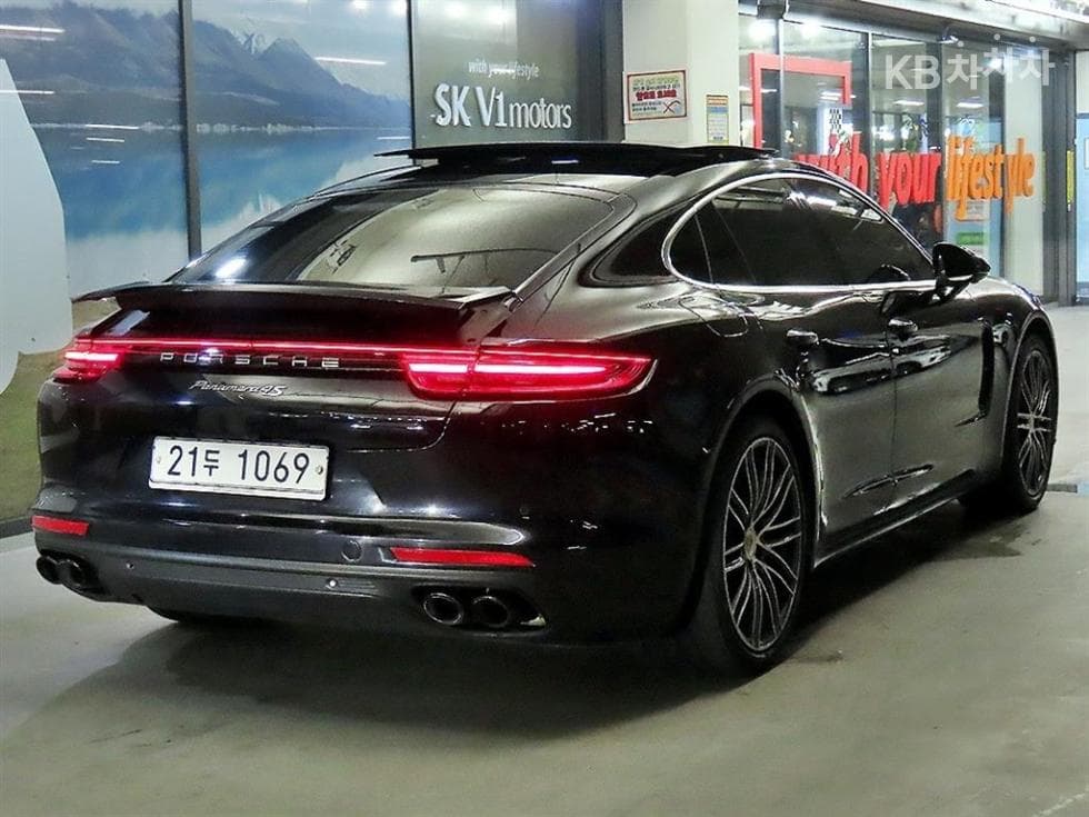 Porsche 파나메라 (971)2.9 4S Стандартен - 4